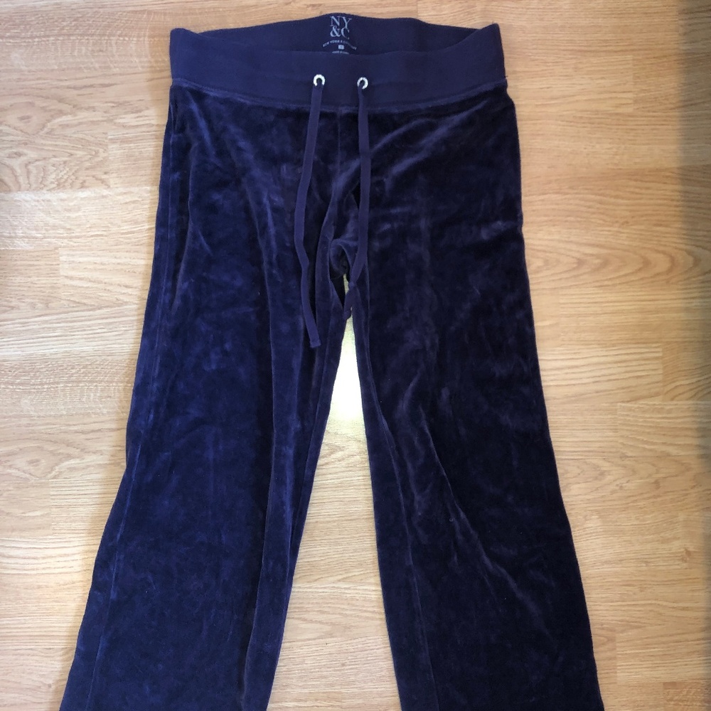 sweatpants